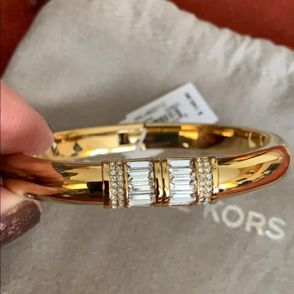 MICHAEL KORS Gold Bracelet with Super Bling!